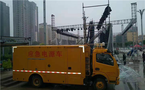 长征镇300KW发电机出租